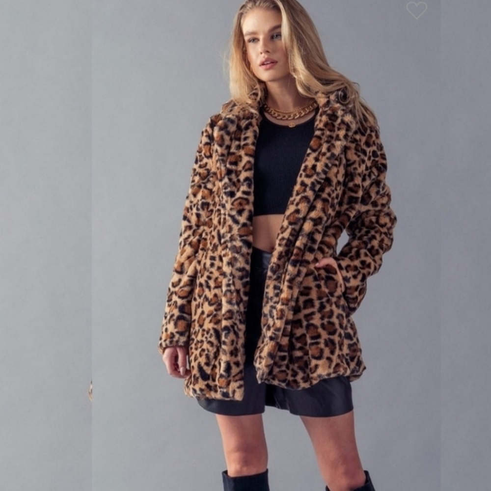NEW Faux Fur Coat Animal Print Plush Teddy Coat Small & Medium